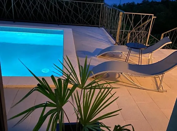 Вилла Castanea *