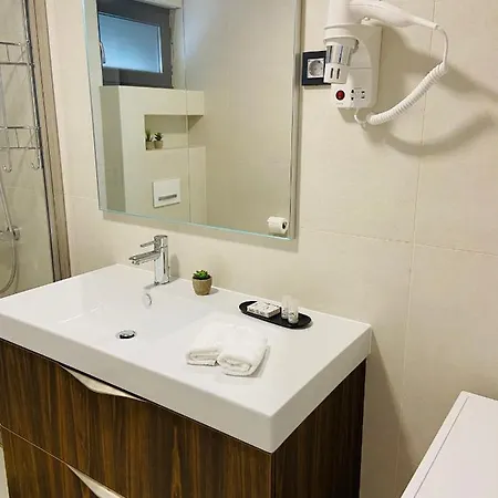 Castanea Villa *