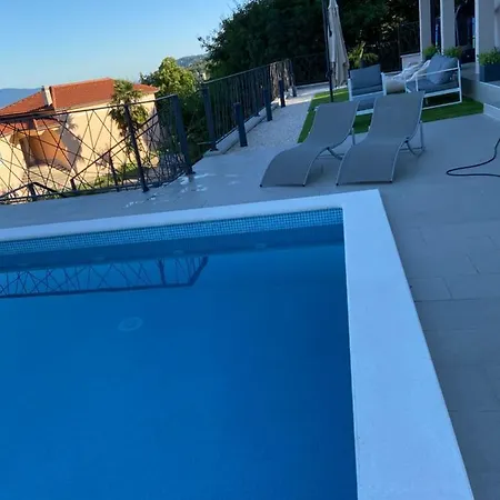 Castanea Villa Abbazia