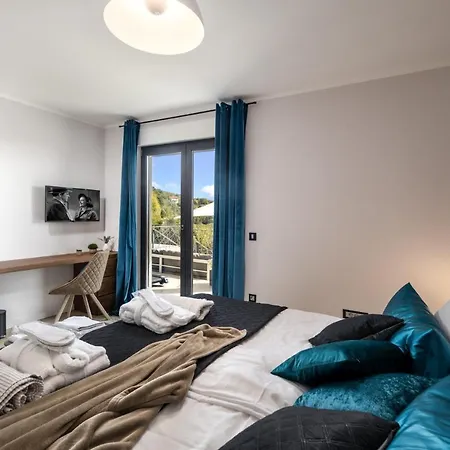 Castanea Willa Opatija